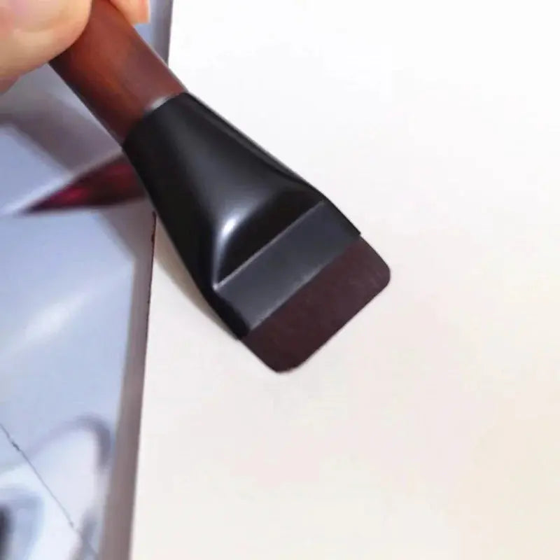 Ultra Thin Foundation Brush Flat Head Face Contour Brush Wooden Handle Make Up Brush Blending Foundation Cream Makeup Brushes High Class Cosmetics