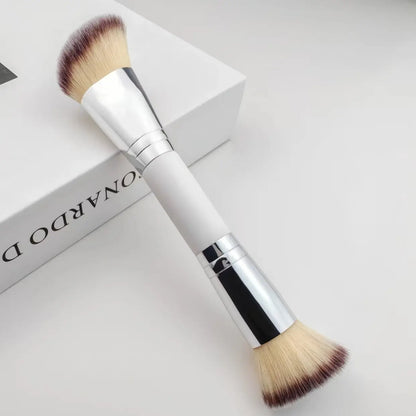 Facial Makeup Brush, a Portable Double-Headed Multi-Functional Makeup Brush, Foundation Brush, Contour Brush, Loose Powder Brush, Blush Brush, All-In-One Makeup Brush Suitable for Men and Women High Class Cosmetics