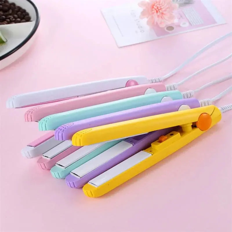 Mini Hair-Straightener Curly and Straight Hair Supplies Thermostatic Electric Ceramic Curling Iron National standard double flat High Class Cosmetics