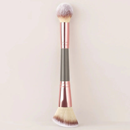 Single Dual-Ended Beauty Brush, Round Blending Brush + Angled Blush Brush Soft Bristle Makeup Tool High Class Cosmetics