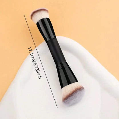 Facial Makeup Brush, a Portable Double-Headed Multi-Functional Makeup Brush, Foundation Brush, Contour Brush, Loose Powder Brush, Blush Brush, All-In-One Makeup Brush Suitable for Men and Women High Class Cosmetics