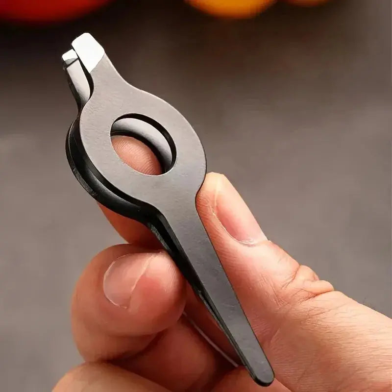 1pcs Professional Eyebrow Facial Hair Remover Practical BeautyTool For Me Pig hair clipper Slant Tweezer With Hollow Out Handle High Class Cosmetics